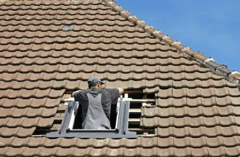 Pose de velux - Saint-Didier-sur-Rochefort